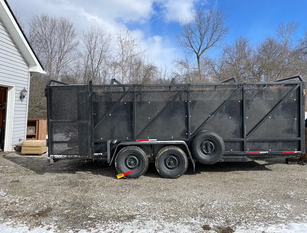 12 Yard Dumpster Rental in Aurora, MO